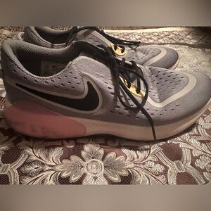 Gray and Black Women’s Athletic Shoes